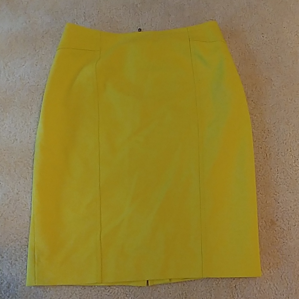 NWOT Ann taylor pencil skirt lime green sz 0